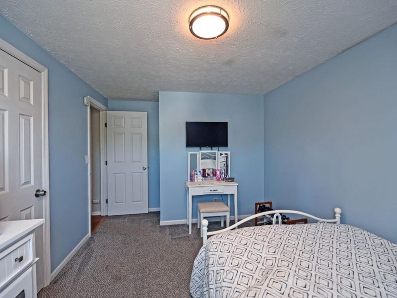 82 Orchard Knoll Drive, Reading, OH 45215 Photo 15