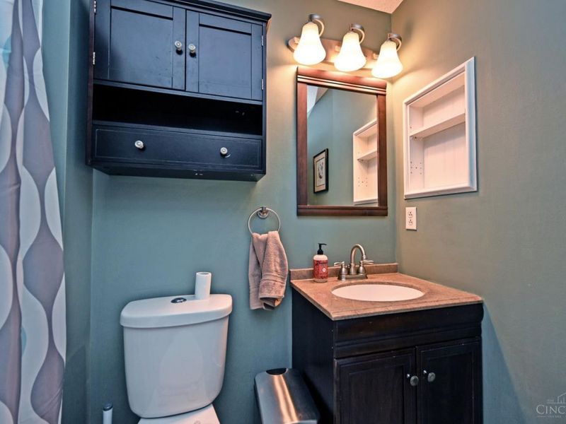 82 Orchard Knoll Drive, Reading, OH 45215 Photo 16