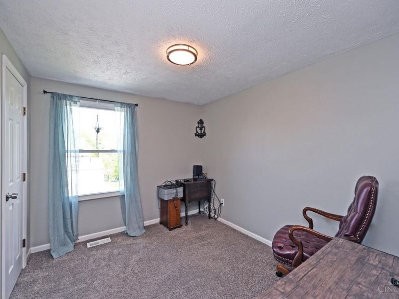 82 Orchard Knoll Drive, Reading, OH 45215 Photo 17