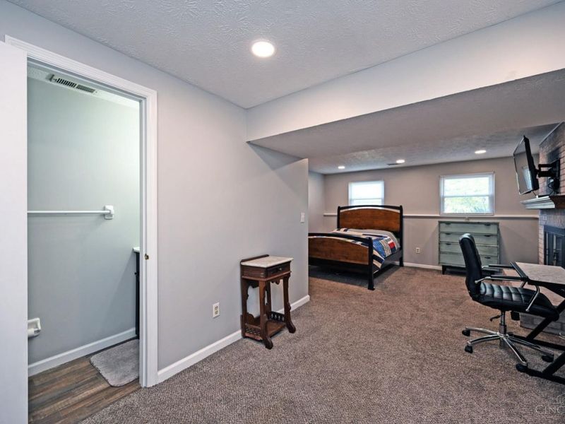 82 Orchard Knoll Drive, Reading, OH 45215 Photo 23