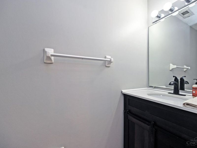 82 Orchard Knoll Drive, Reading, OH 45215 Photo 24