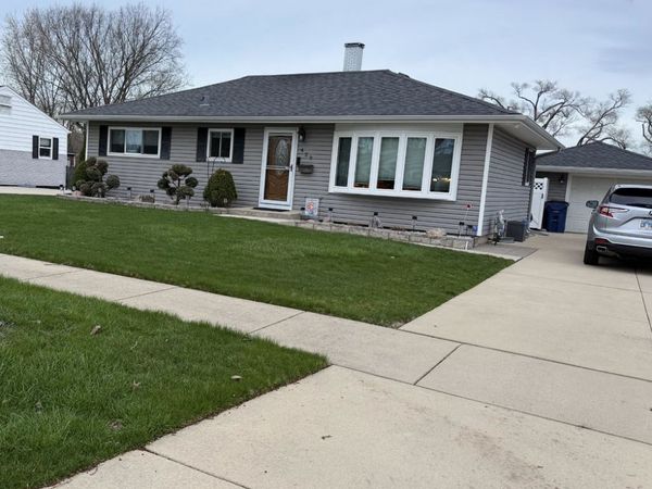 429 Rose Street , Bensenville, IL 60106