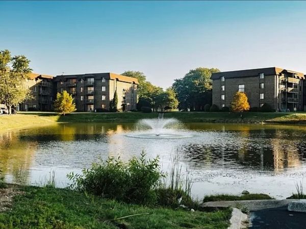 840 Elder Road , Unit A305, Homewood, IL 60430