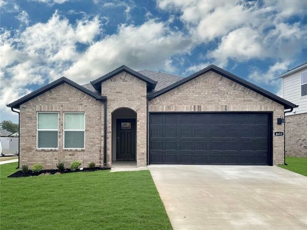 681 S Neon Avenue , Fayetteville, AR 72704