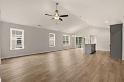54 Bennington Ct photo 4