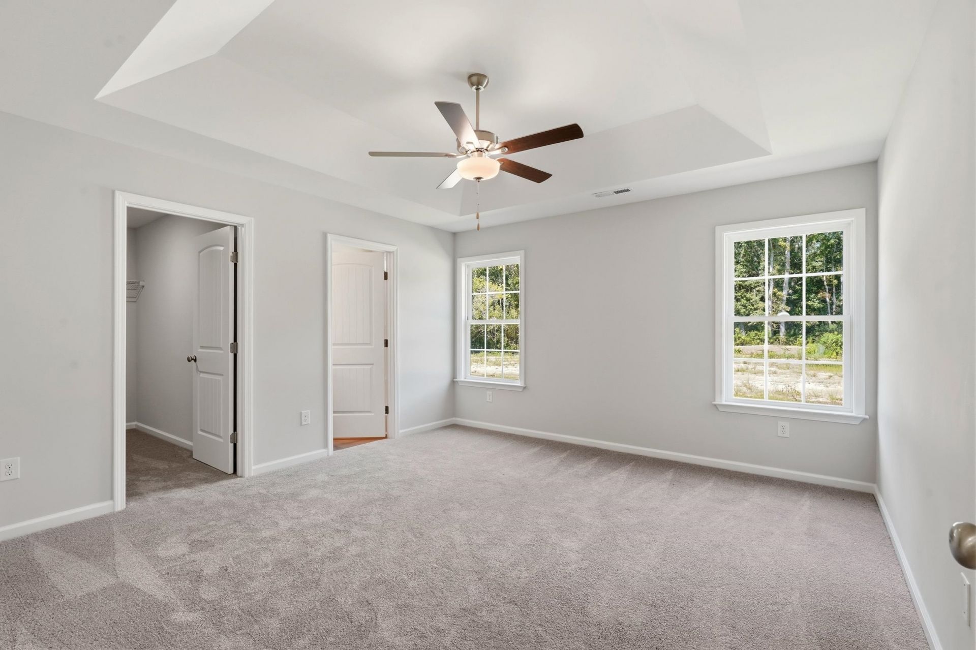 54 Bennington Ct Photo 9