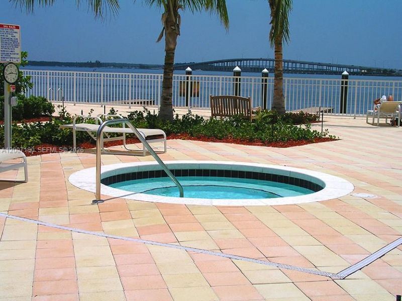 2101 Brickell Ave , Unit 2305, Miami, FL 33129 Photo