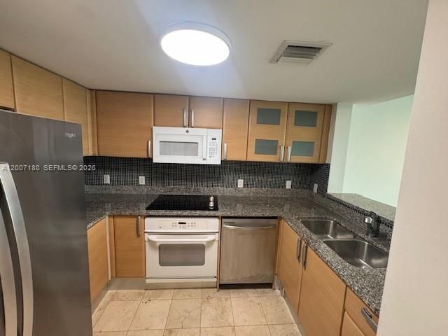 2101 Brickell Ave , Unit 2305, Miami, FL 33129 Photo