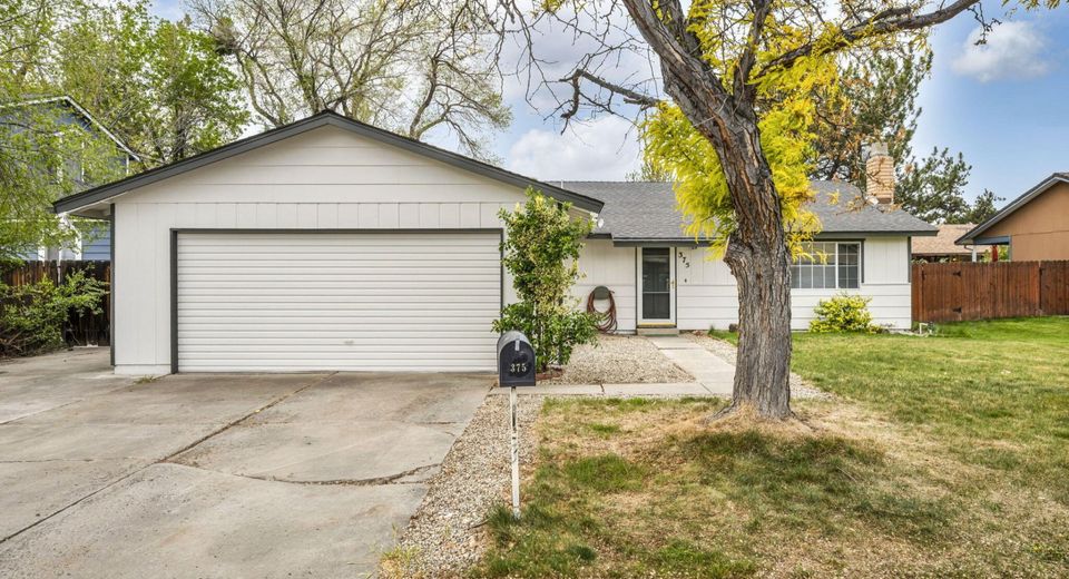 375 Gleeson Way, Sparks, NV 89431 Photo