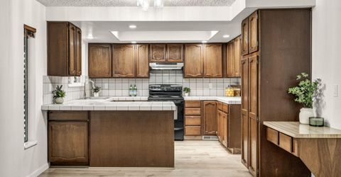 375 Gleeson Way, Sparks, NV 89431 Photo