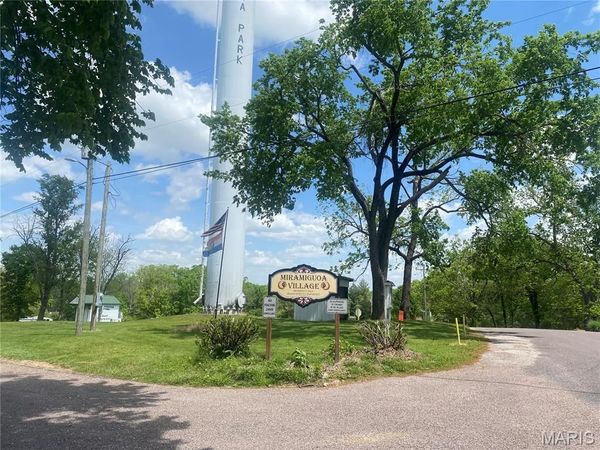 33 Pawnee Drive , Sullivan, MO 63080