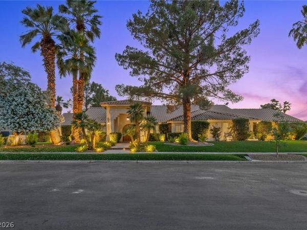 2222 Versailles Court, Henderson, NV 89074