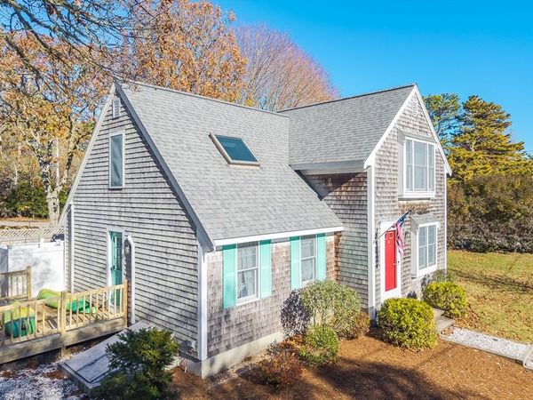 35 Pine Tree Rd, Chatham, MA 02633