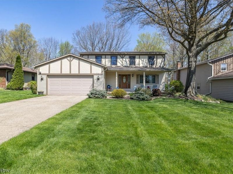 14272 E Hartford Drive, Strongsville, OH 44136 Photo 1