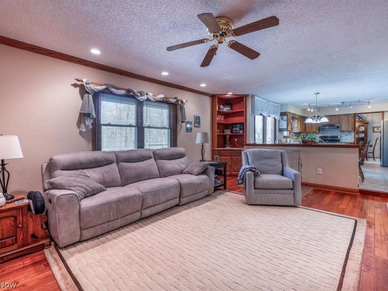 14272 E Hartford Drive, Strongsville, OH 44136 Photo 14