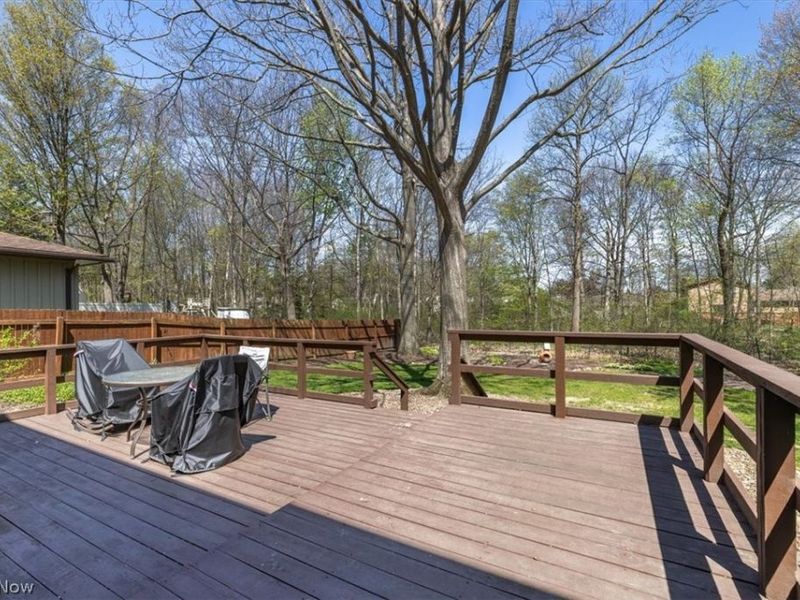 14272 E Hartford Drive, Strongsville, OH 44136 Photo 31