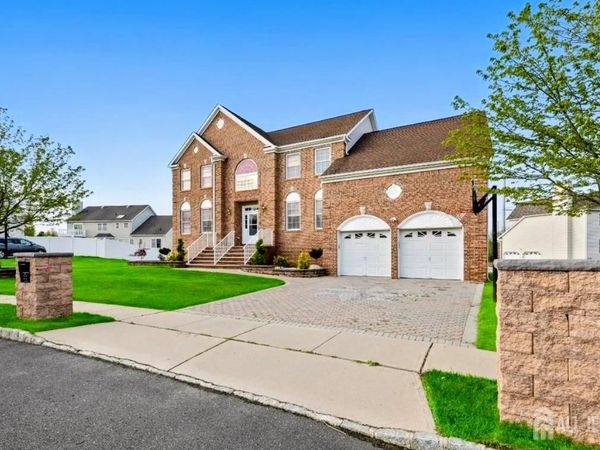 22 Honey Locust Drive , Monroe Township, NJ 08831