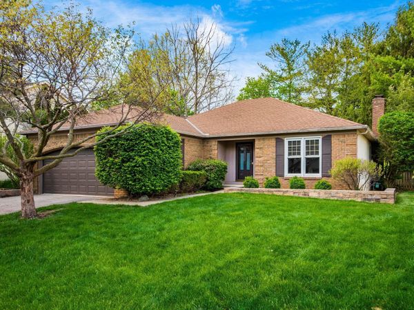 5314 Roscommon Road , Dublin, OH 43017