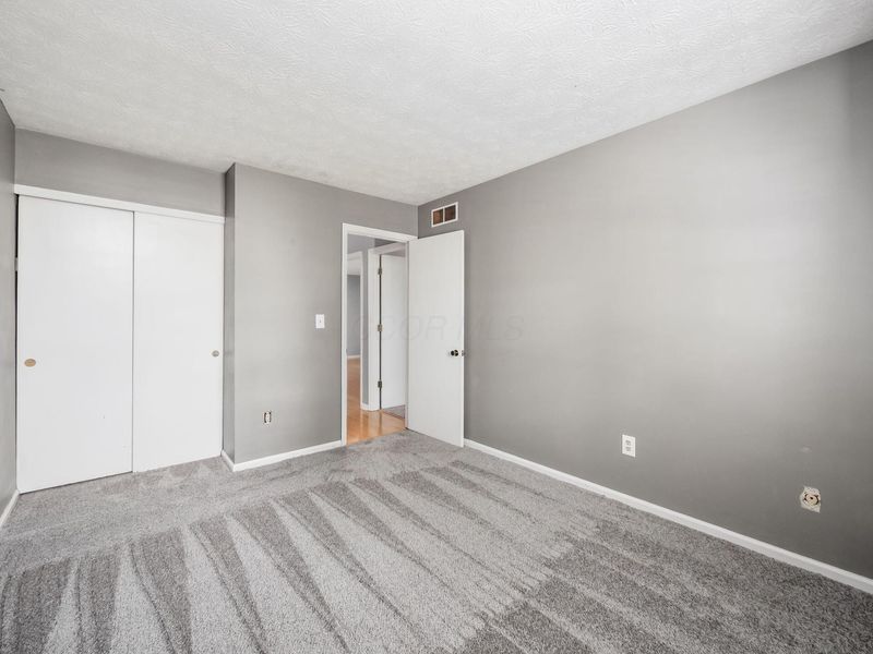5314 Roscommon Road, Dublin, OH 43017 Photo 31