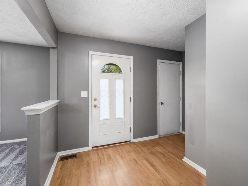 5314 Roscommon Road, Dublin, OH 43017 Photo 5