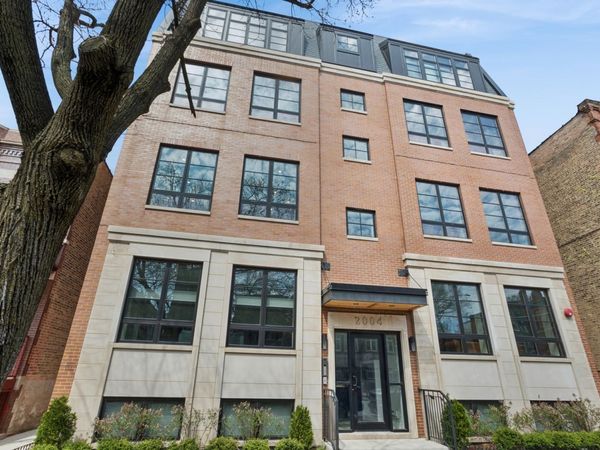 2004 W Addison Street , Unit 2W, Chicago, IL 60618