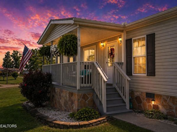 268 Mountain Meadows Drive, New Market, TN 37820