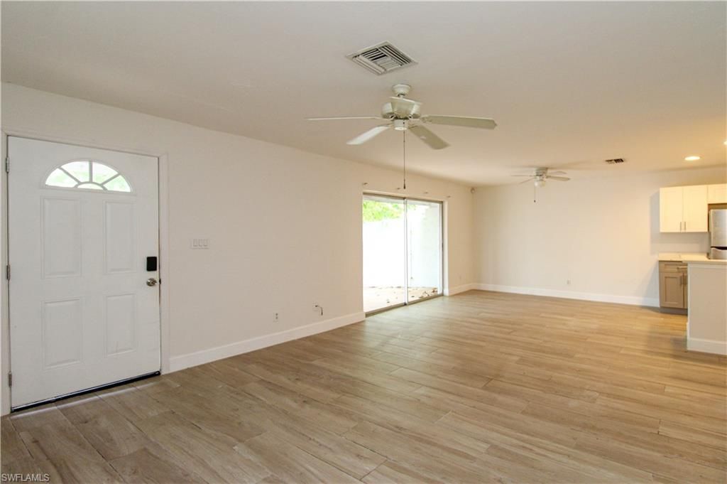 1331 Chesapeake Ave , Unit 4, Naples, FL 34102 Photo
