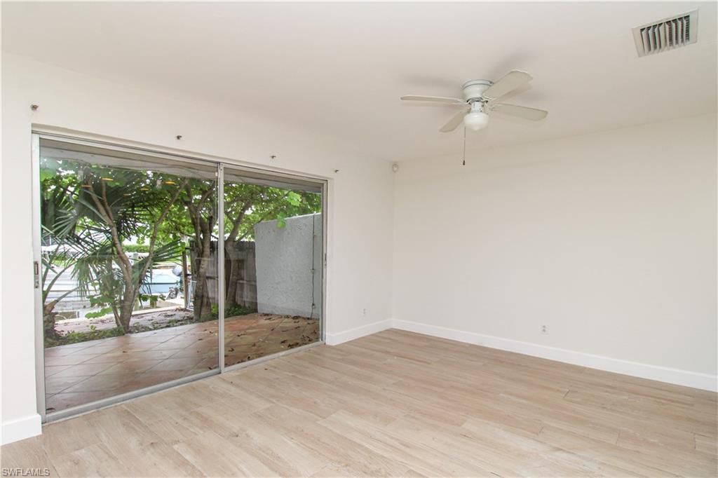 1331 Chesapeake Ave , Unit 4, Naples, FL 34102 Photo