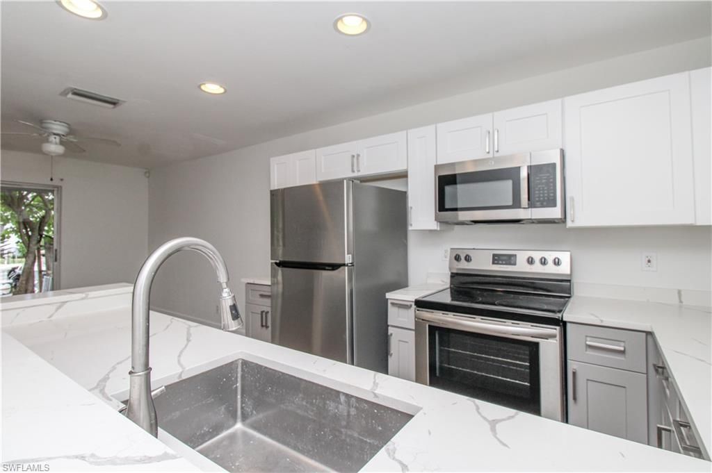 1331 Chesapeake Ave , Unit 4, Naples, FL 34102 Photo