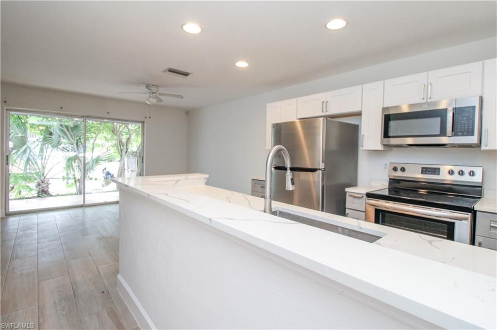 1331 Chesapeake Ave , Unit 4, Naples, FL 34102 Photo