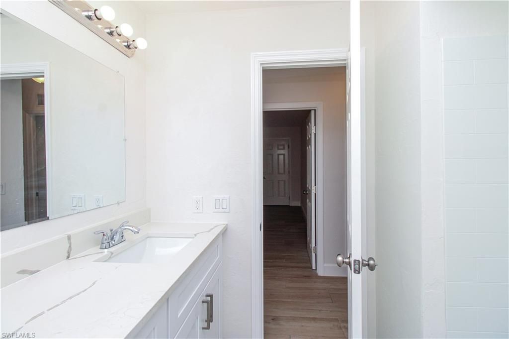 1331 Chesapeake Ave , Unit 4, Naples, FL 34102 Photo