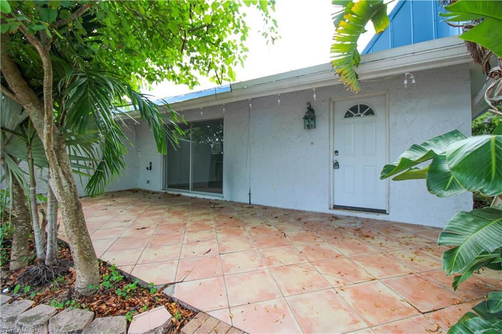 1331 Chesapeake Ave , Unit 4, Naples, FL 34102 Photo