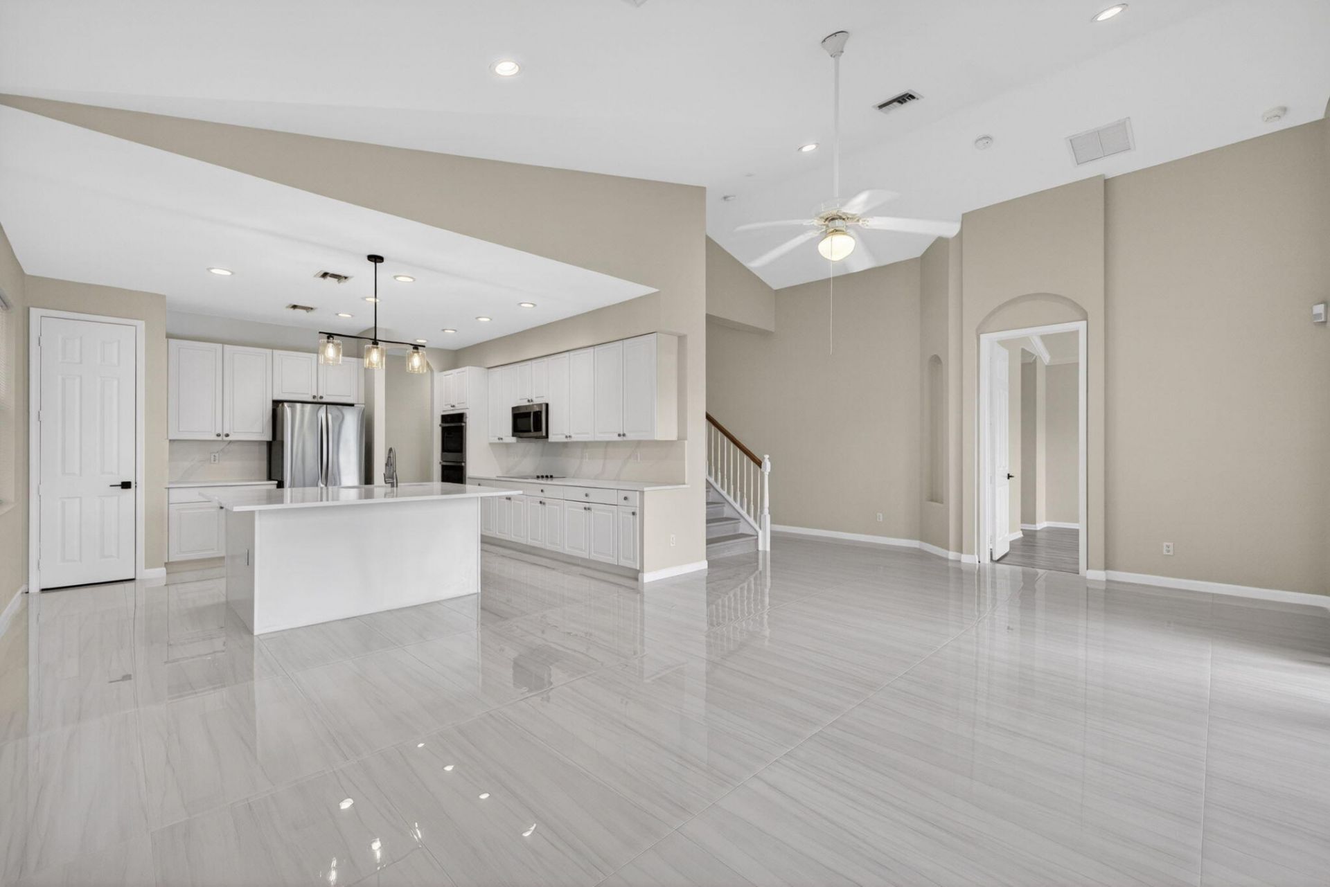 2237 SW Newport Isles Boulevard, Port Saint Lucie, FL 34953 Photo