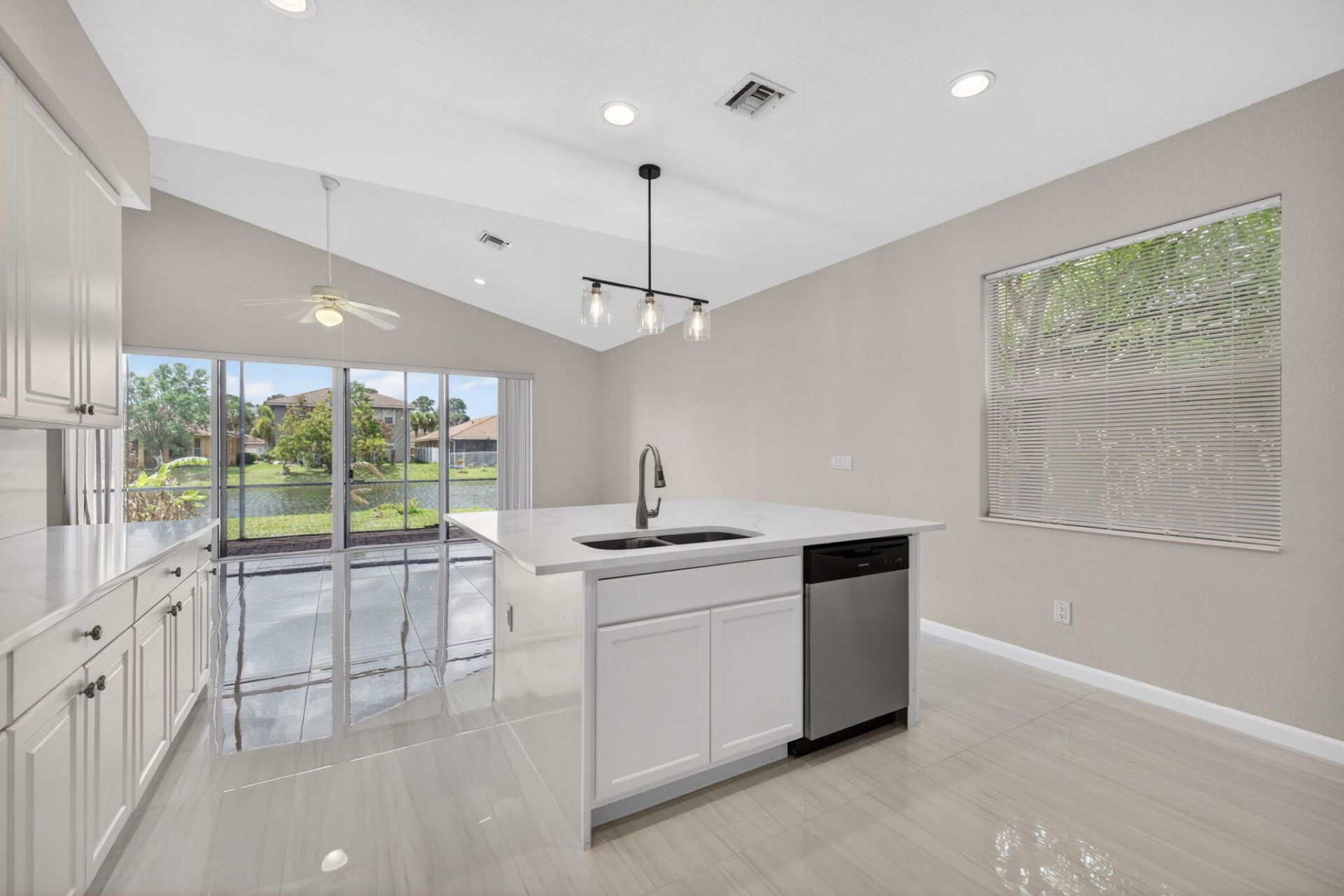 2237 SW Newport Isles Boulevard, Port Saint Lucie, FL 34953 Photo