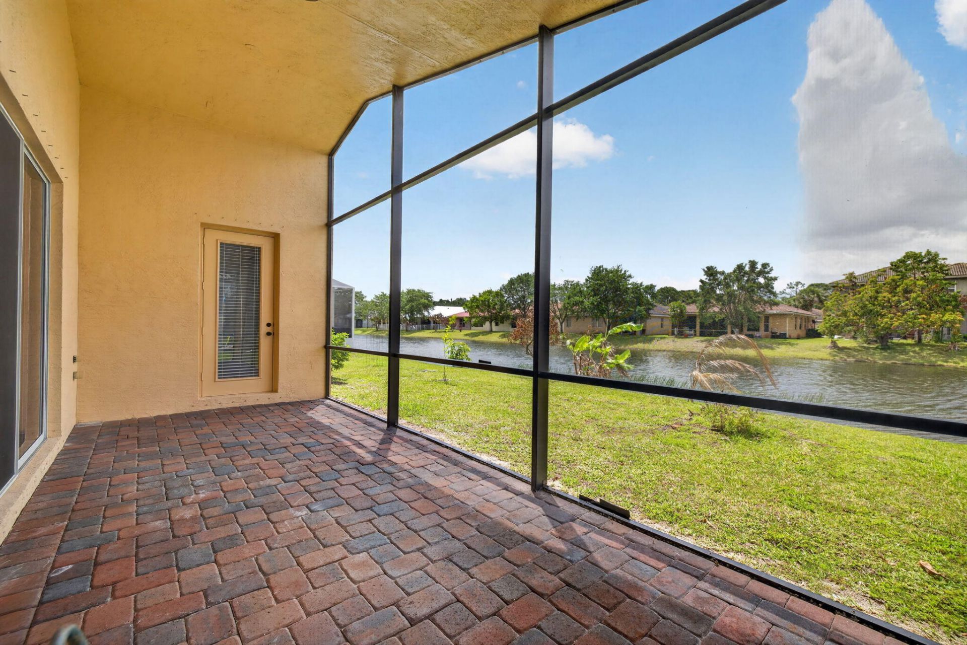 2237 SW Newport Isles Boulevard, Port Saint Lucie, FL 34953 Photo