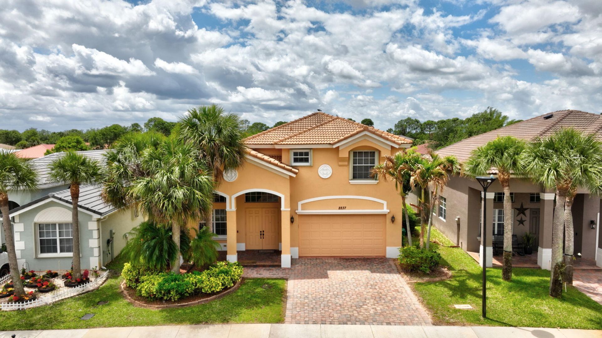 2237 SW Newport Isles Boulevard, Port Saint Lucie, FL 34953 Photo