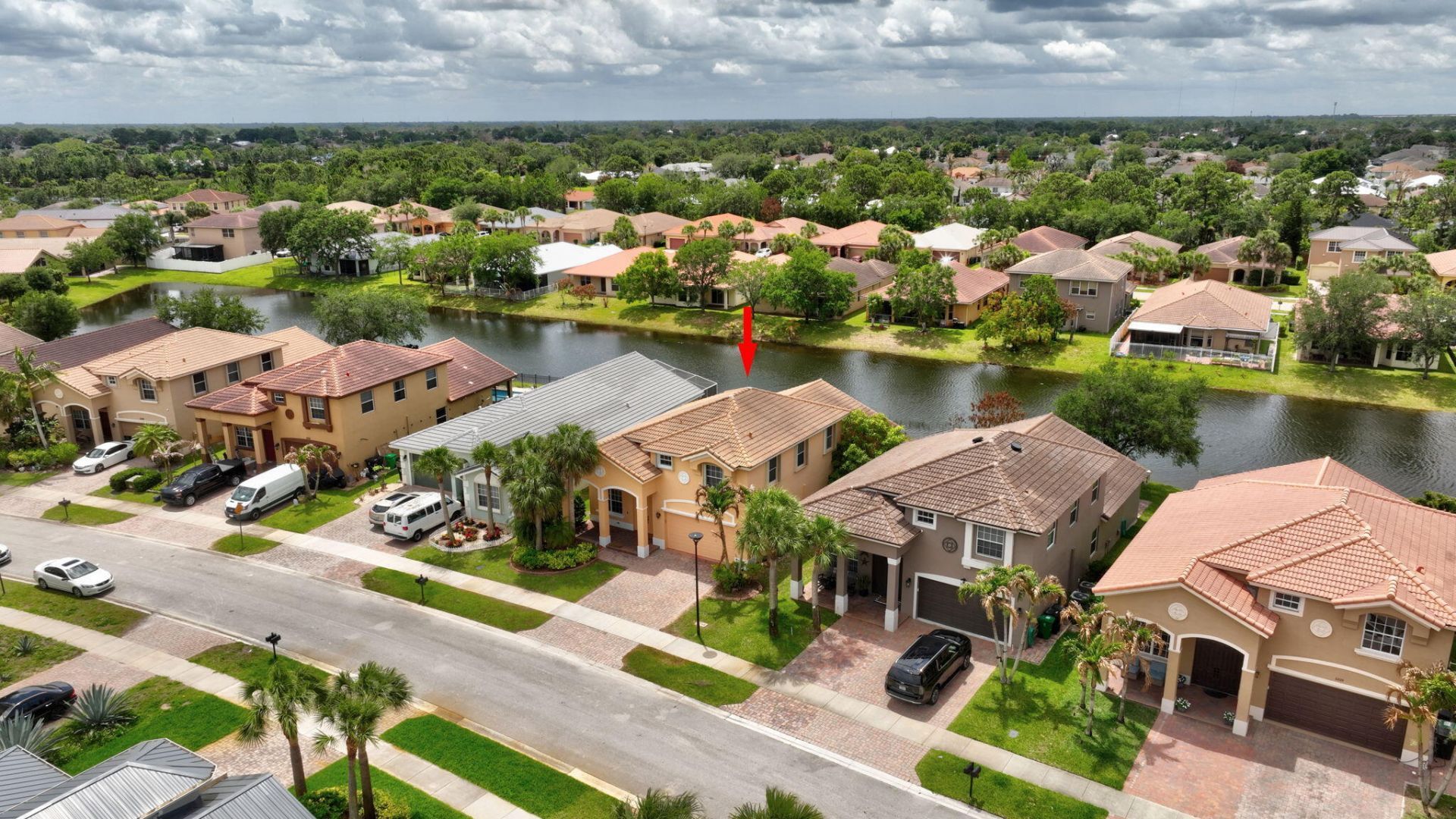 2237 SW Newport Isles Boulevard, Port Saint Lucie, FL 34953 Photo