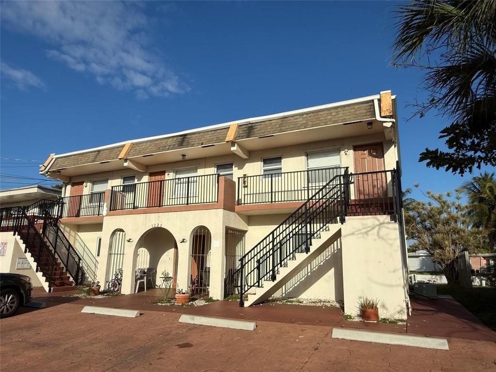 1235 W River Drive, Unit 3, Margate, FL 33063 Photo