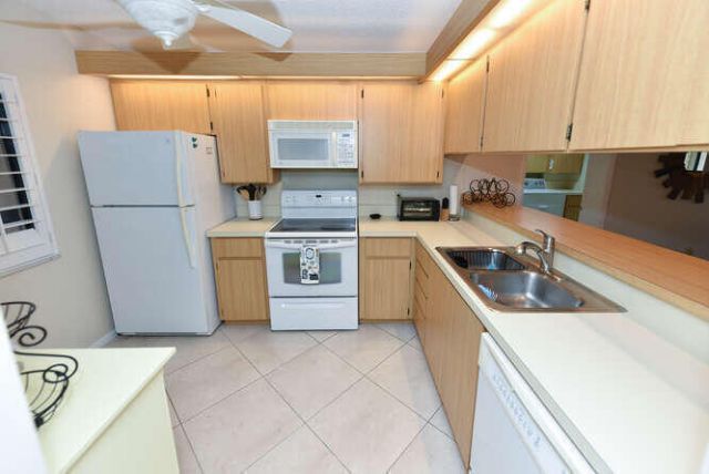 1401 Tidal Pointe Boulevard, Unit 202, Jupiter, FL 33477 Photo