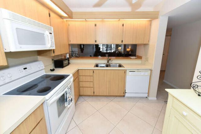 1401 Tidal Pointe Boulevard, Unit 202, Jupiter, FL 33477 Photo