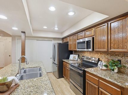 10 Park West Ct, Sacramento, CA 95831 Photo