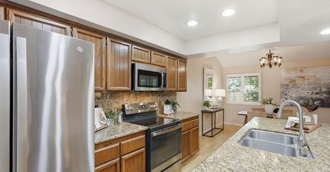 10 Park West Ct, Sacramento, CA 95831 Photo