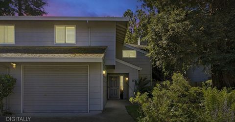 10 Park West Ct, Sacramento, CA 95831 Photo