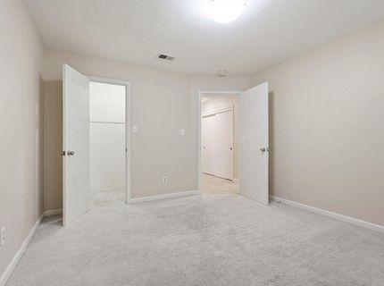 10 Park West Ct, Sacramento, CA 95831 Photo
