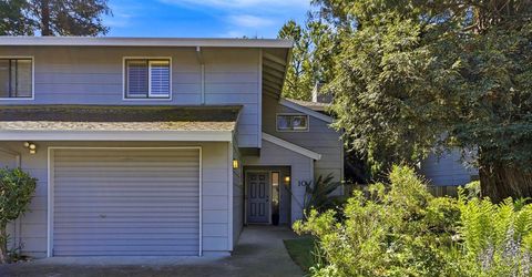 10 Park West Ct, Sacramento, CA 95831 Photo