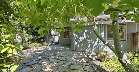 10 Park West Ct, Sacramento, CA 95831 Photo