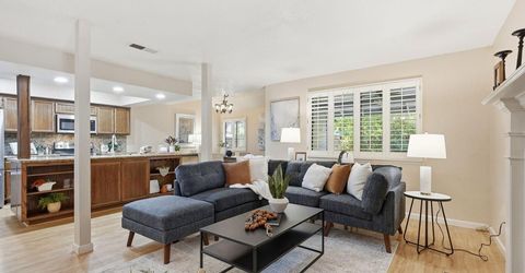 10 Park West Ct, Sacramento, CA 95831 Photo