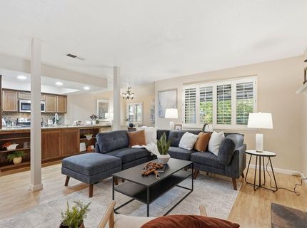 10 Park West Ct, Sacramento, CA 95831 Photo