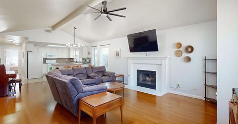 1098 Gilliland Dr, Yuba City, CA 95991 Photo