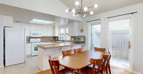 1098 Gilliland Dr, Yuba City, CA 95991 Photo